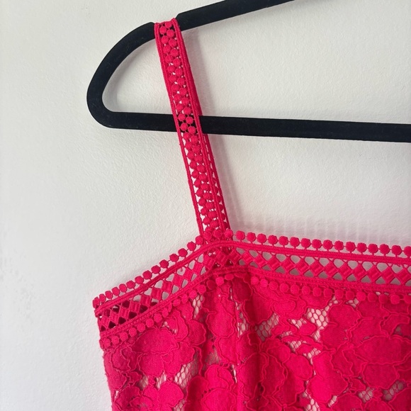 Alice + Olivia Angelita Asymmetric Tiered Lace Midi Dress Pink Formal Wedding - Picture 4 of 13